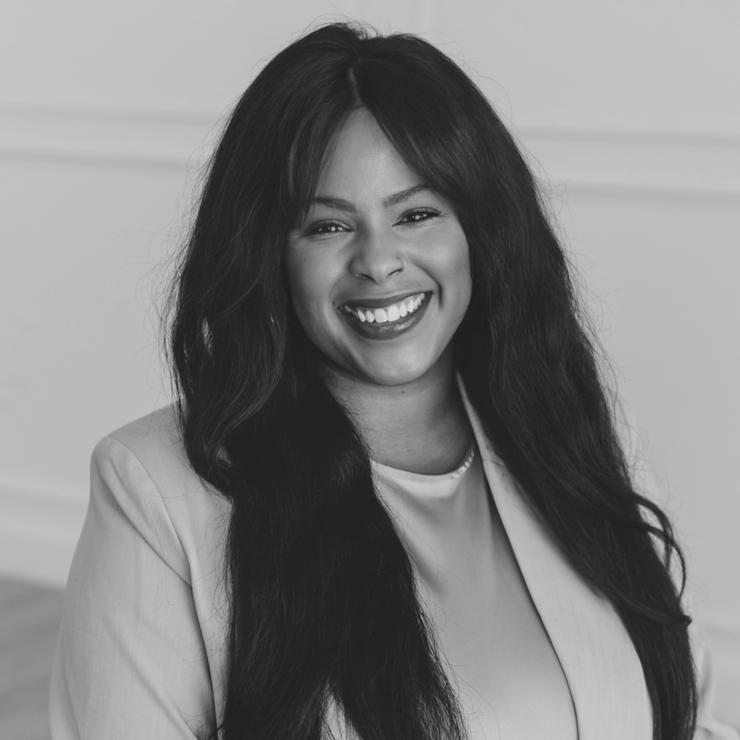 Simone Sparks